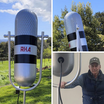 Giant Mic.<br>(2023)
